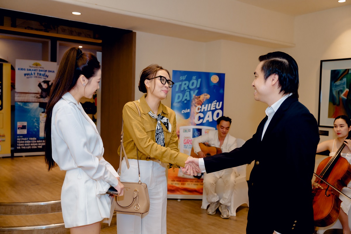 Mason Natural cùng Megasun Group bắt tay Tiktok shop kiến tạo niềm tin qua hội thảo “Đồng hành kiến tạo tương lai thịnh vượng”