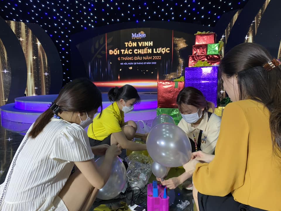 Mason Natural tổ chức livestream quay số trúng thưởng tôn vinh đối tác chiến lược 6 tháng đầu năm 2022